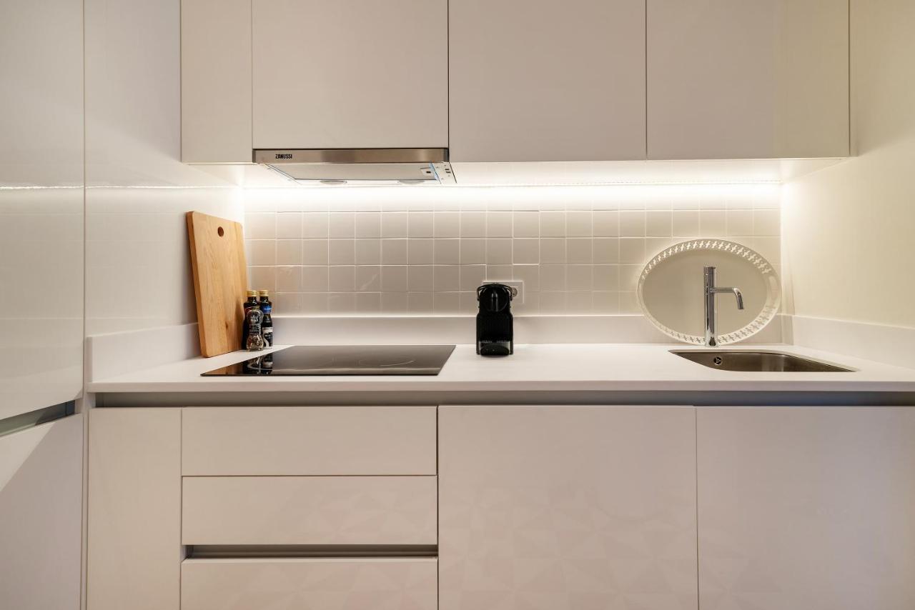 Modern 1Bdr In Downtown Lisbon By Lovelystay Exterior photo